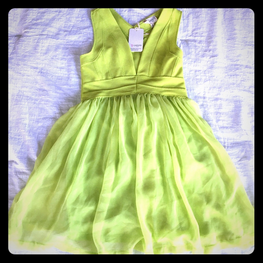 Like green shift dress